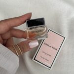 عطر مینیاتوری dahlia noir Givenchy